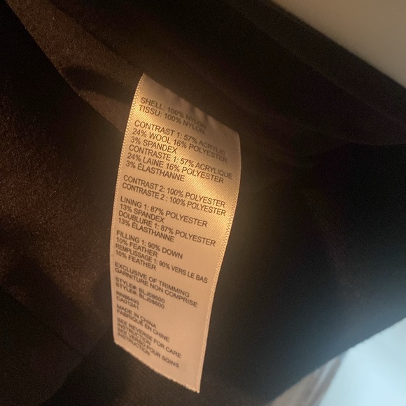 Gently used blanc Noir cropped jackete - Picture 5 of 8